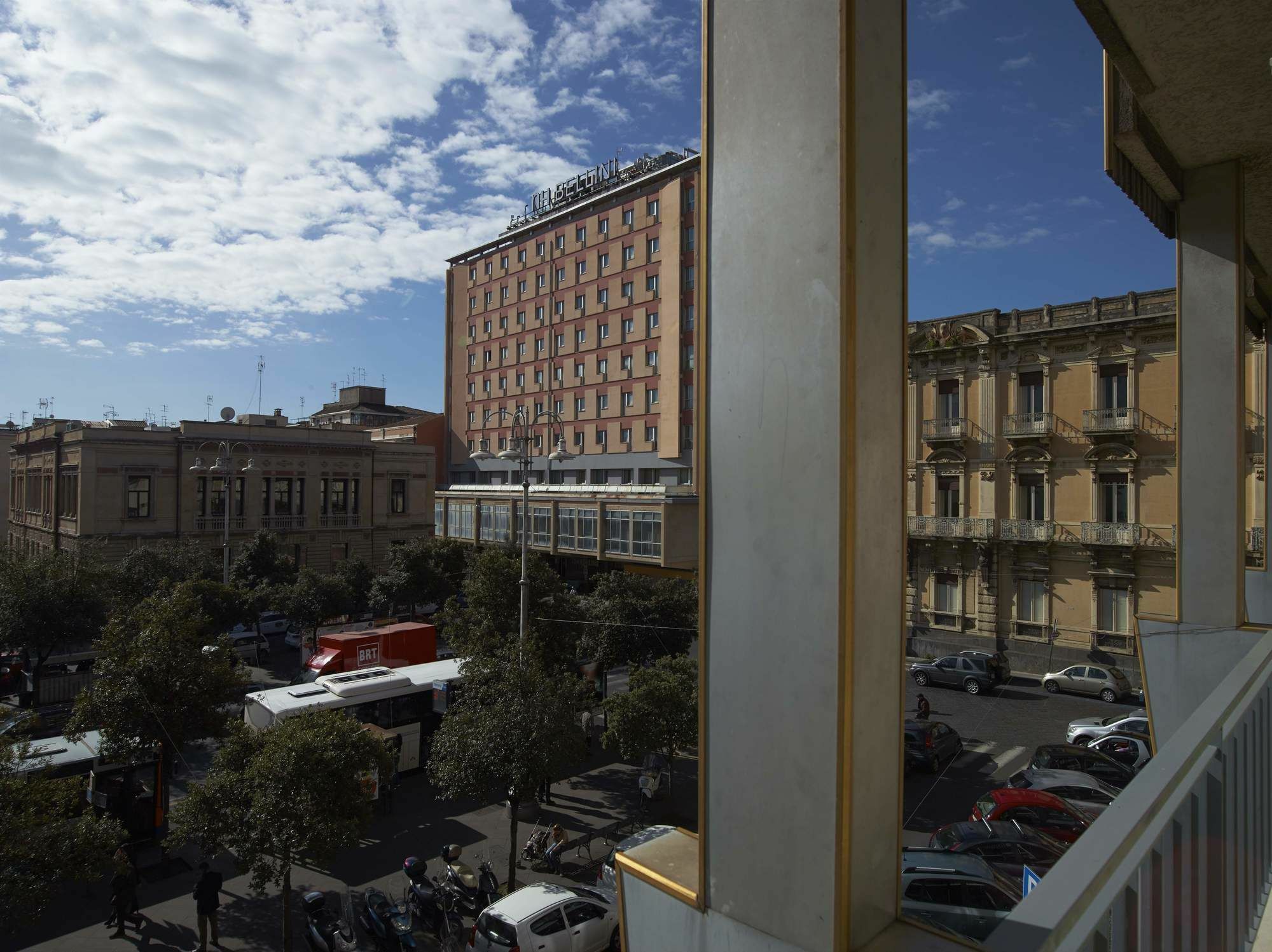 Ferrini Home - Suites Катанія Екстер'єр фото